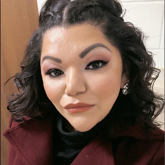 Meet your Posher, Lily - Picture 1 of 1